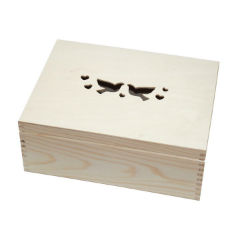 Dřevěná krabička s motivem holoubic
